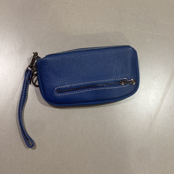 Genuine Leather wallet/wristlet - Picture 3 of 10